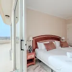 Obsidian Santa Maria Apartment *