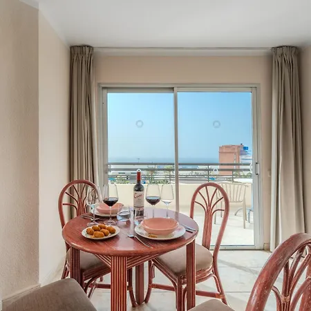 Obsidian Santa Maria Apartment